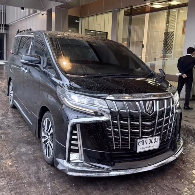 บริการรถตู้เช่าพร้อมคนขับที่ครอบคลุมพื้นที่สุราษฎร์ธานีและเส้นทางสู่ทุกภูมิภาค