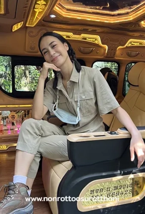 ลูกค้า รถตู้เช่า นครศรีธรรมราช ยิ่งเช่าติดต่อกันหลายวัน ค่าเช่ายิ่งถูก