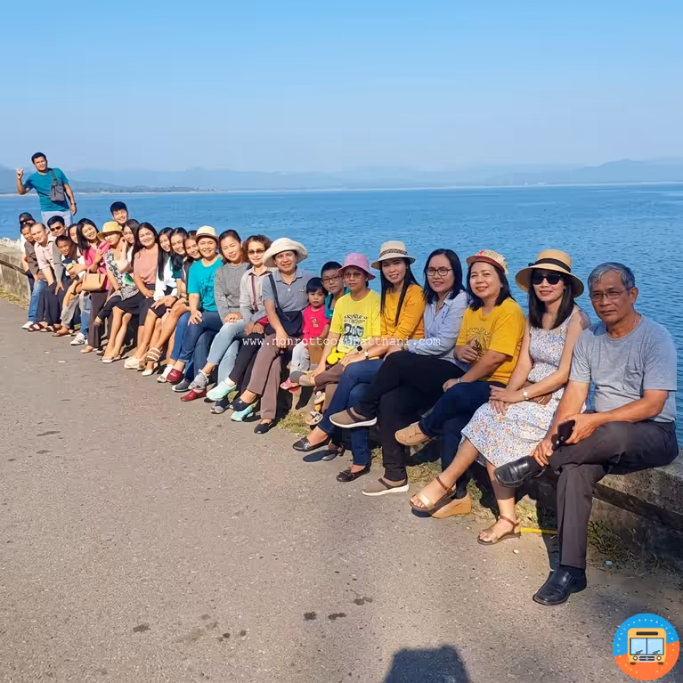 รถตู้เช่า สุราษฎร์ธานี | รถตู้ให้เช่าสุราษฎร์ธานี